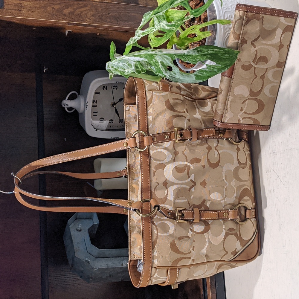 Coach Tan and Brown Tote Bag - Picture 2 of 11